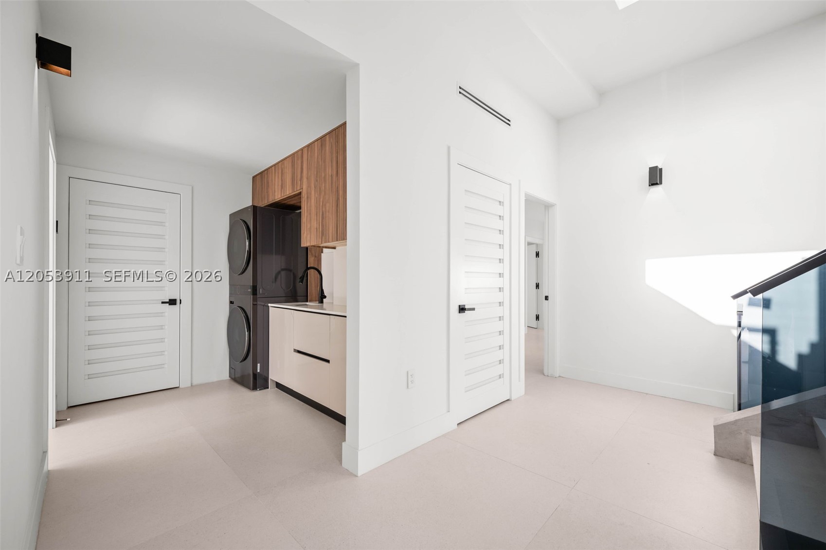 3310 Elizabeth St Miami, FL 33133
