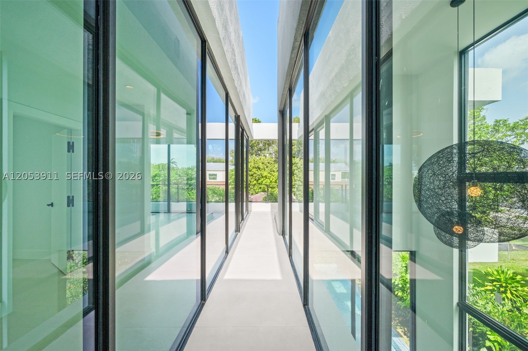 3310 Elizabeth St Miami, FL 33133