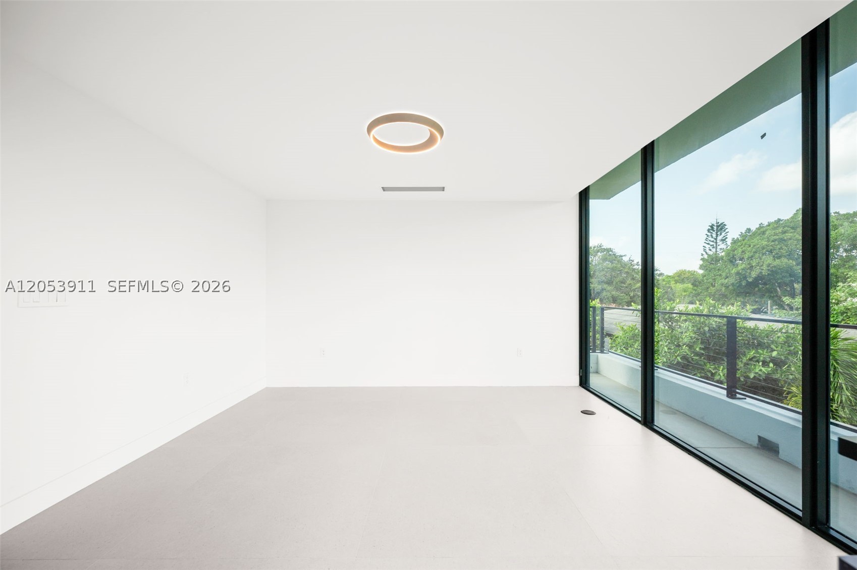3310 Elizabeth St Miami, FL 33133