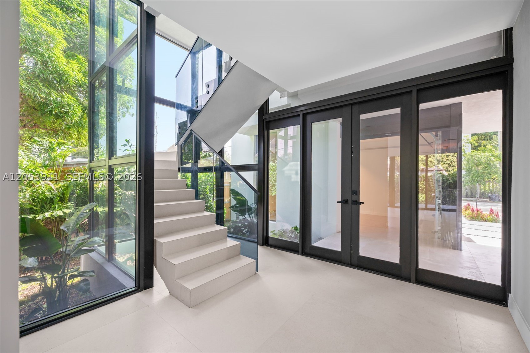3310 Elizabeth St Miami, FL 33133