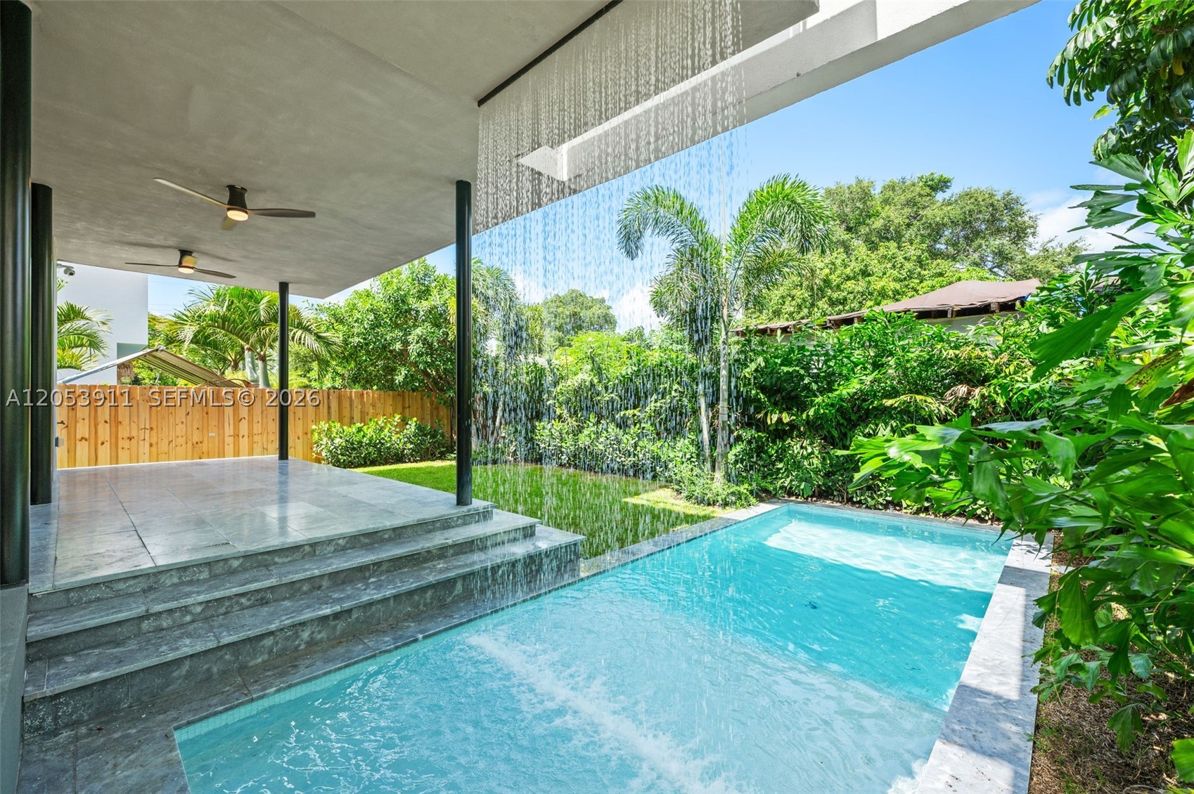3310 Elizabeth St Miami, FL 33133