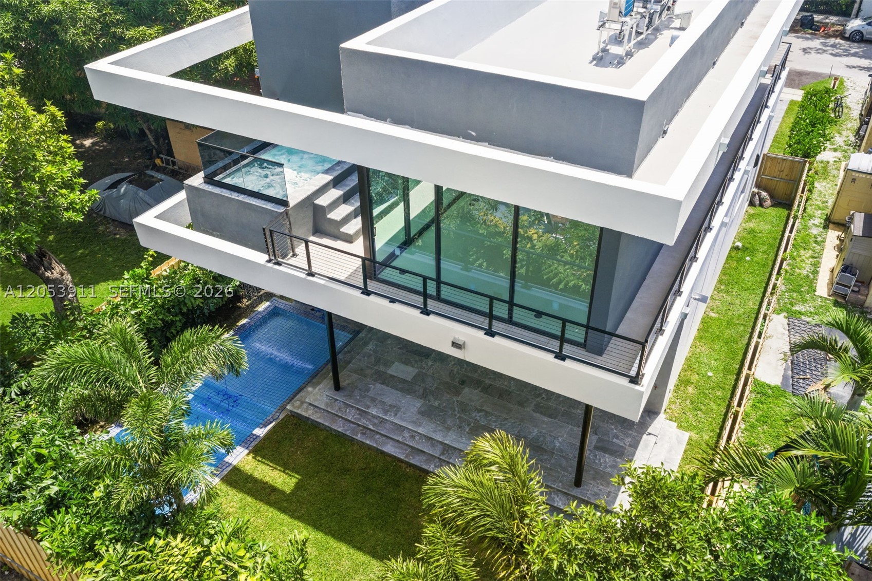 3310 Elizabeth St Miami, FL 33133