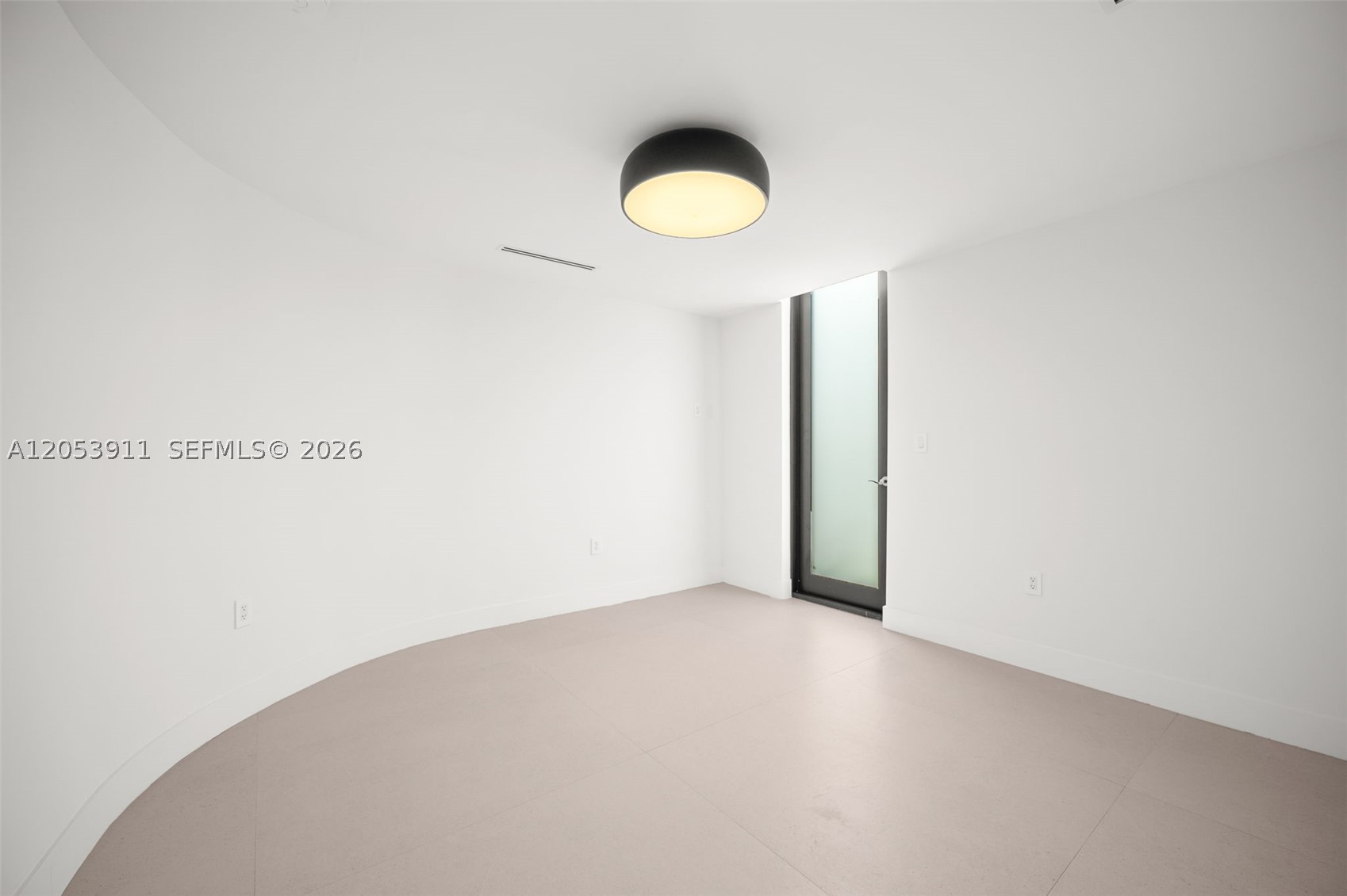 3310 Elizabeth St Miami, FL 33133