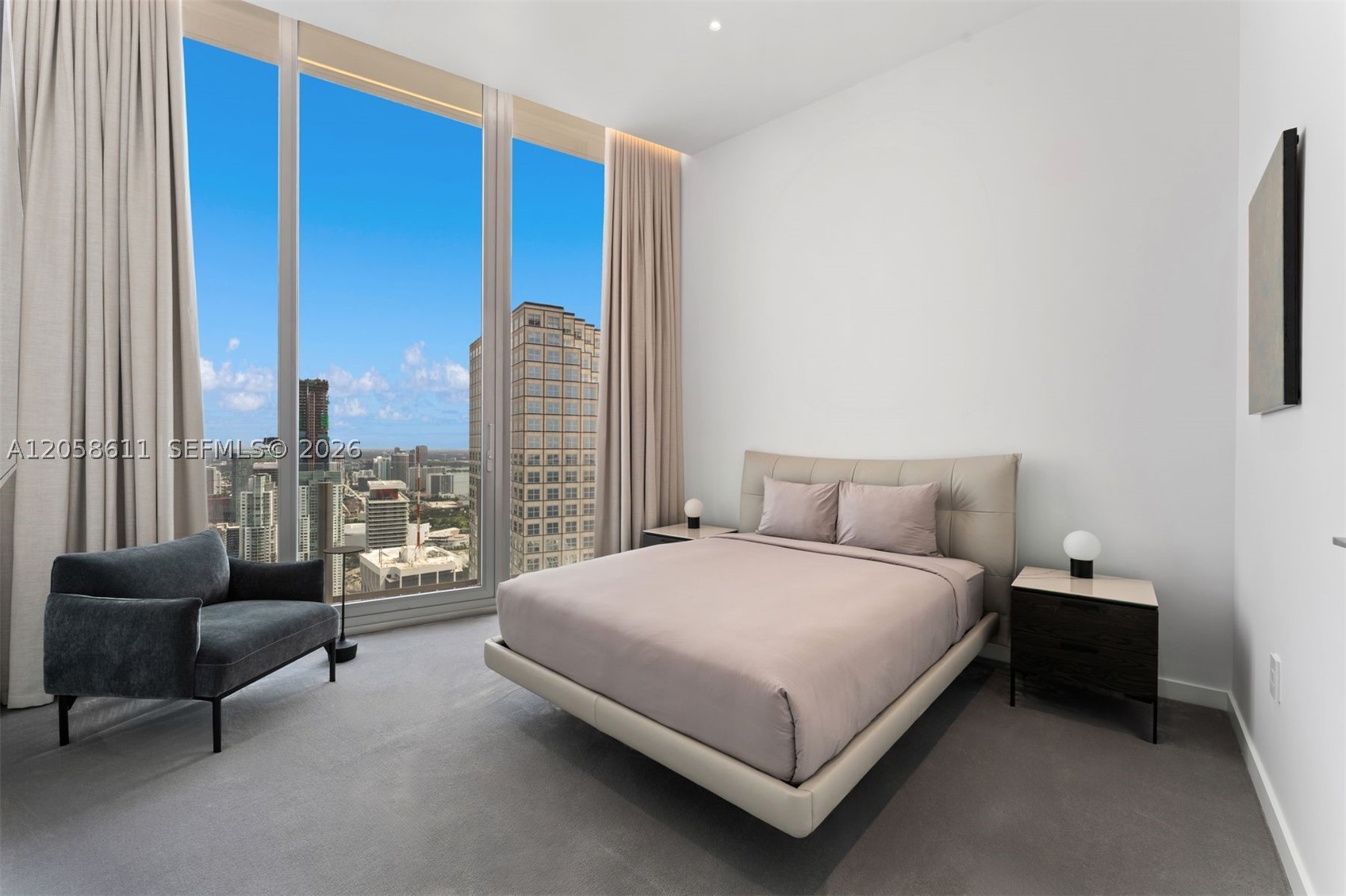 300 Biscayne Blvd Way #5801C Miami, FL 33131