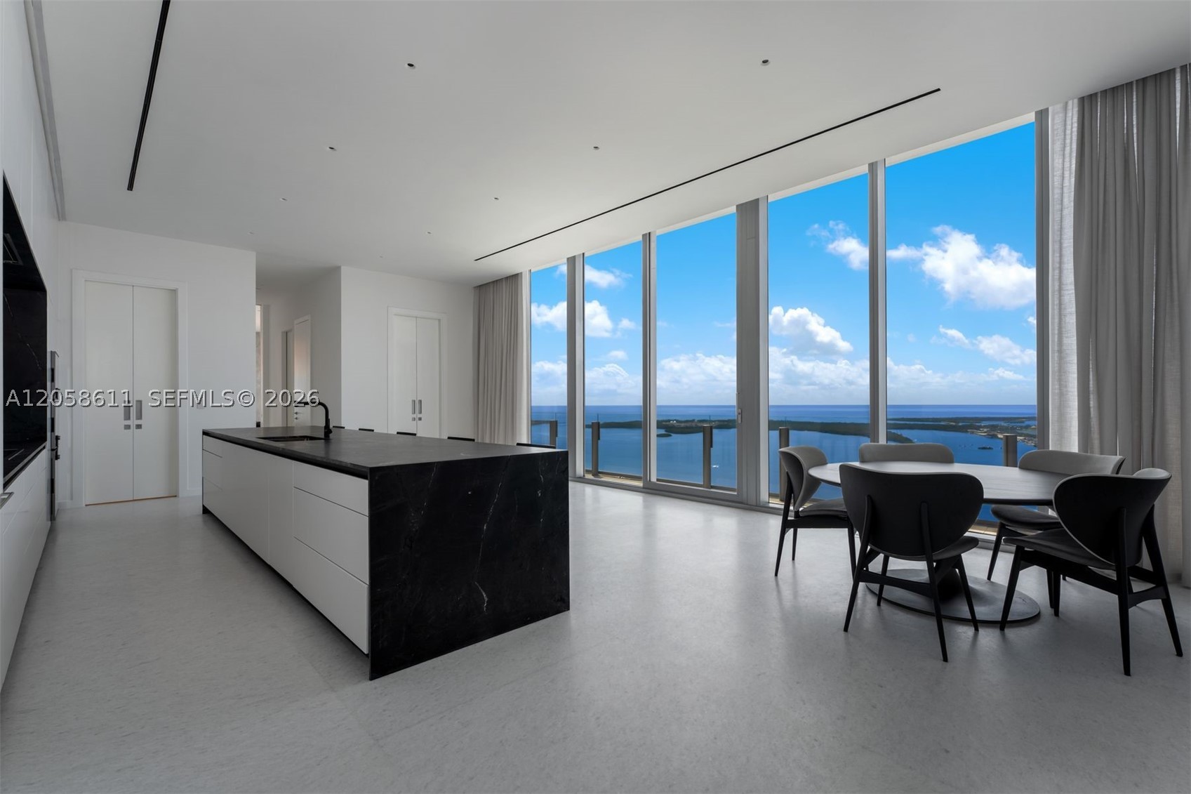 300 Biscayne Blvd Way #5801C Miami, FL 33131