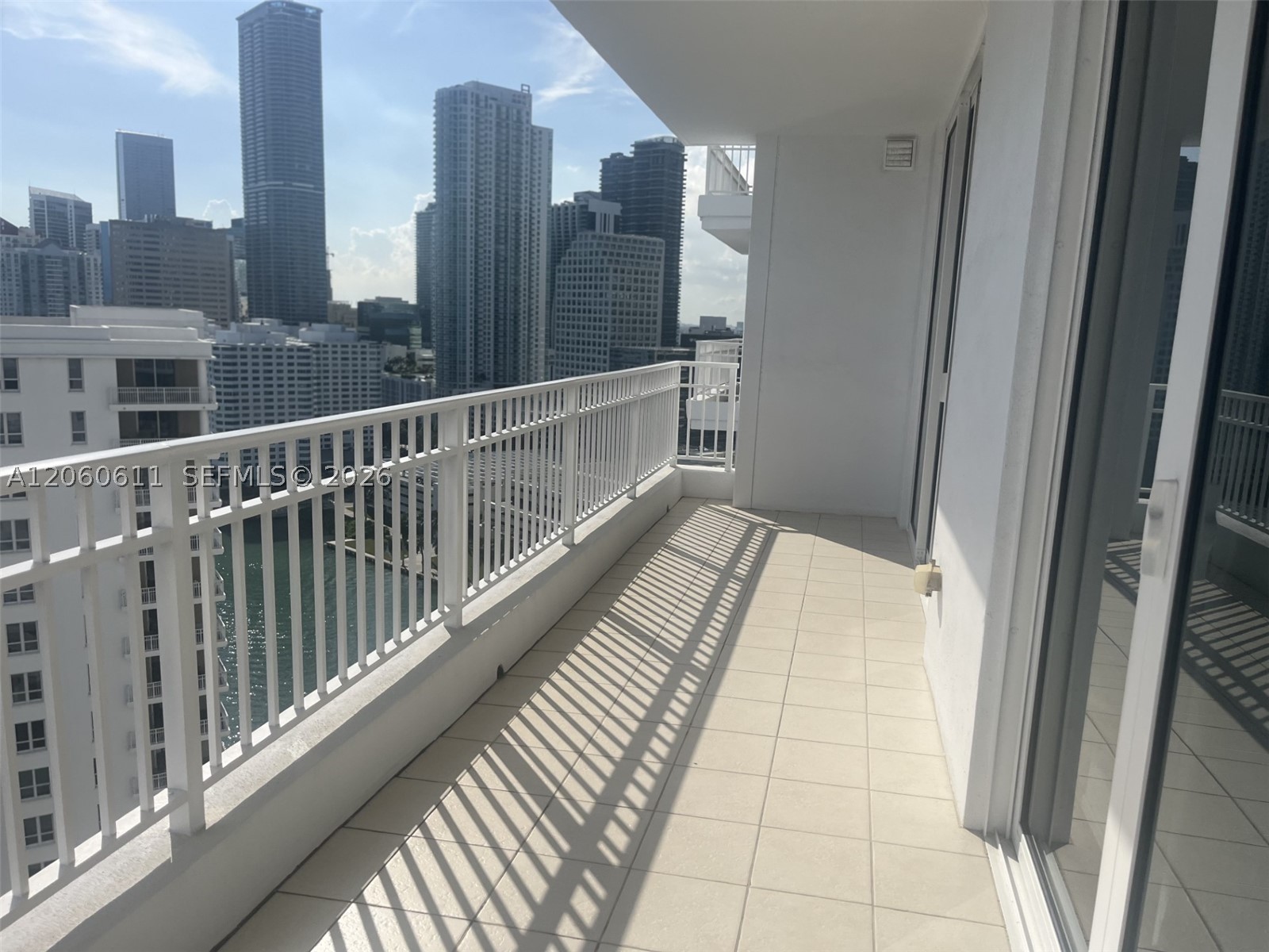 image Courts Brickell Key17