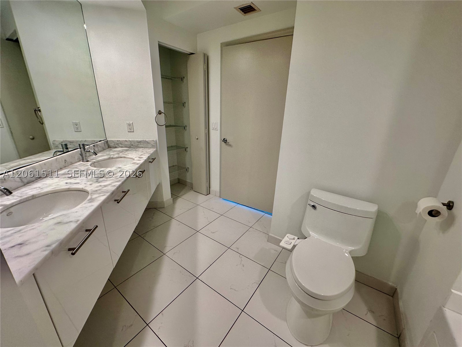 image 500 Brickell East13