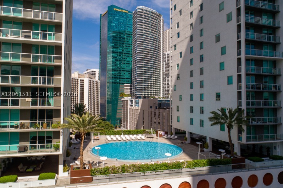 image 500 Brickell East19