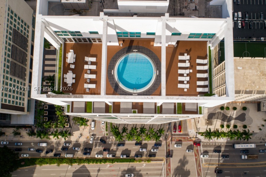 image 500 Brickell East21