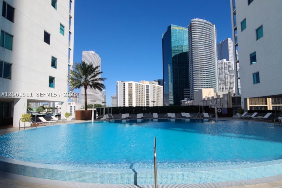 image 500 Brickell East25