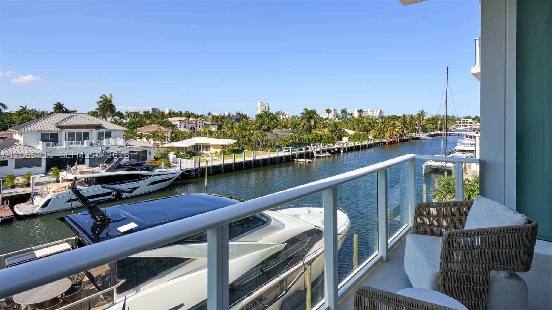 2321 SE 17th St #302 Fort Lauderdale, FL 33316