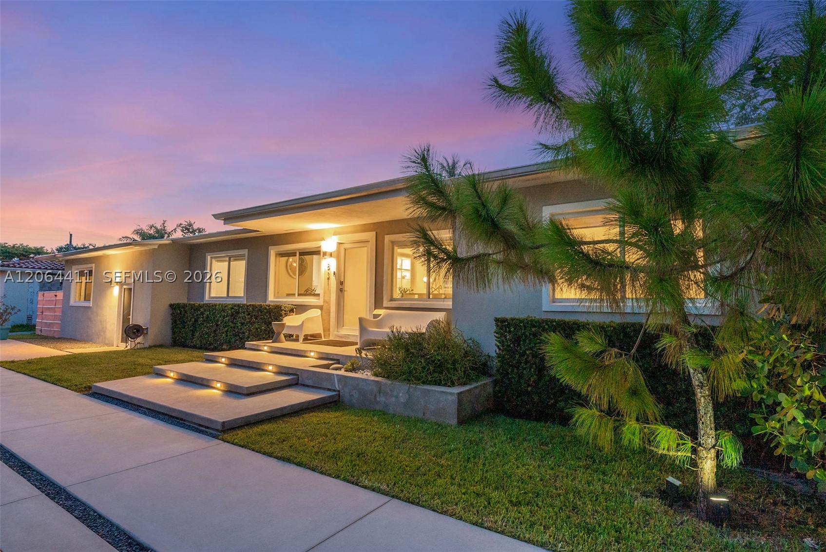831 NE 109th St Biscayne Park, FL 33161