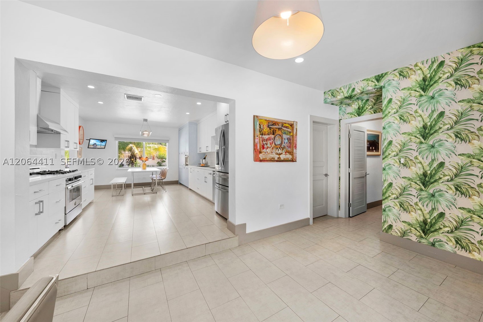 831 NE 109th St Biscayne Park, FL 33161