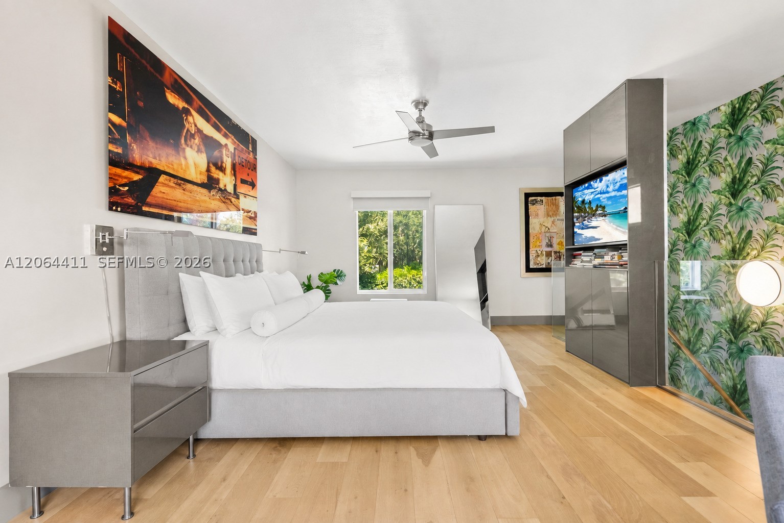 831 NE 109th St Biscayne Park, FL 33161