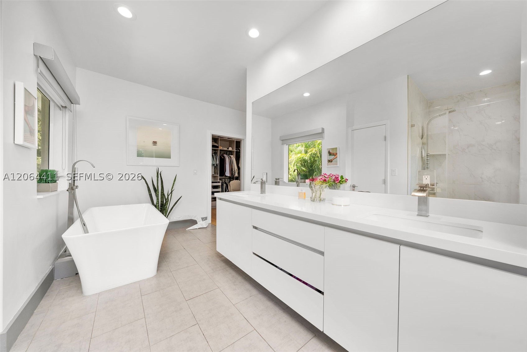 831 NE 109th St Biscayne Park, FL 33161