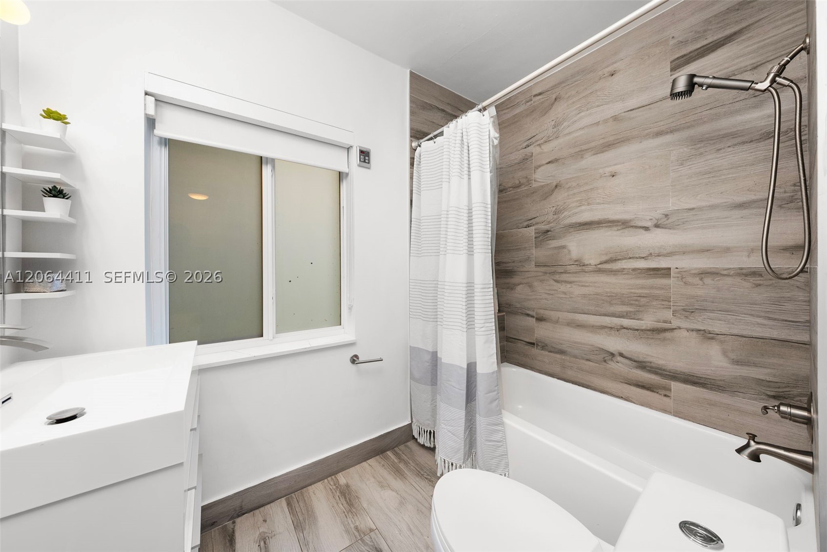 831 NE 109th St Biscayne Park, FL 33161