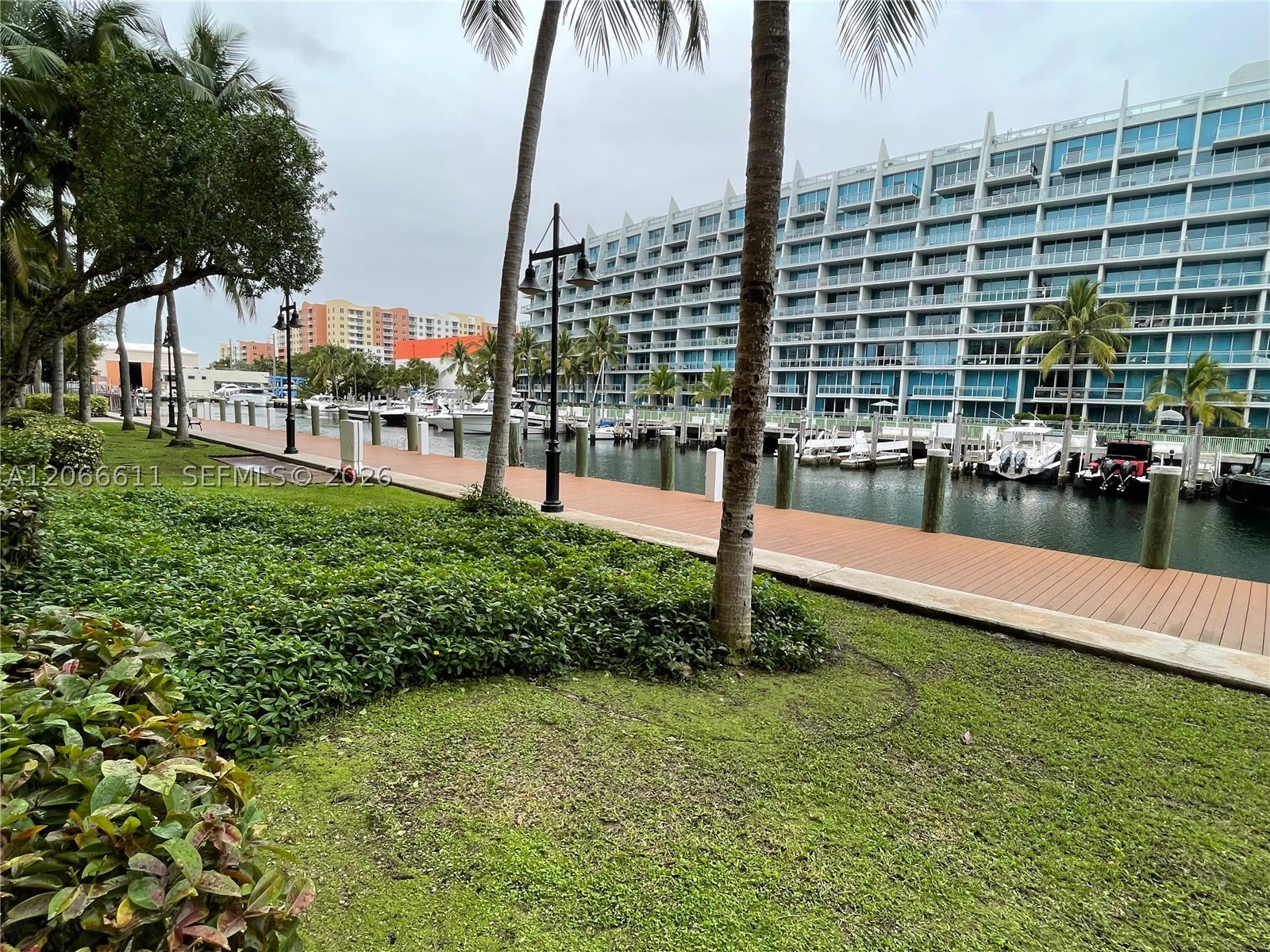 image Alaqua40
