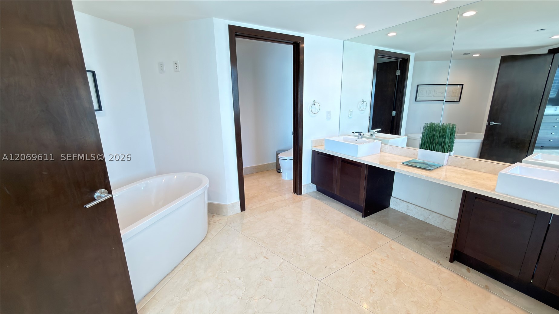 image St Tropez Sunny Isles21