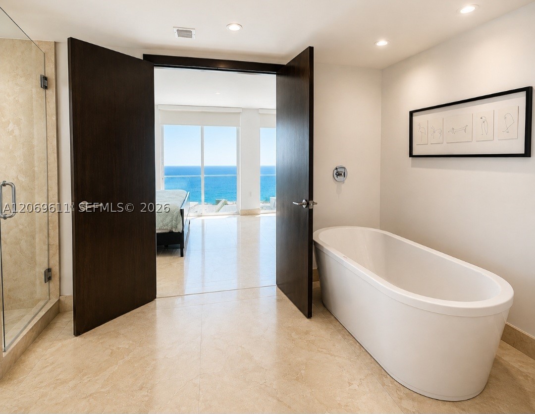 image St Tropez Sunny Isles23