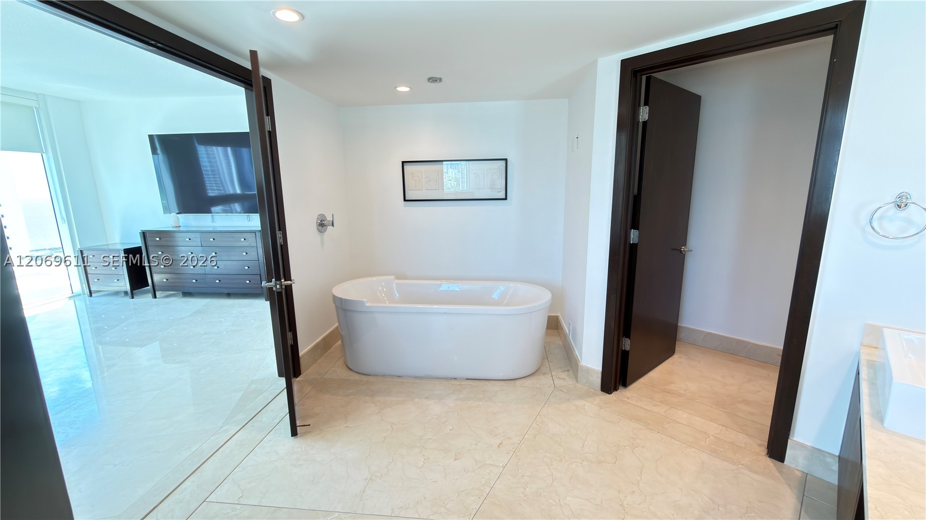 image St Tropez Sunny Isles26