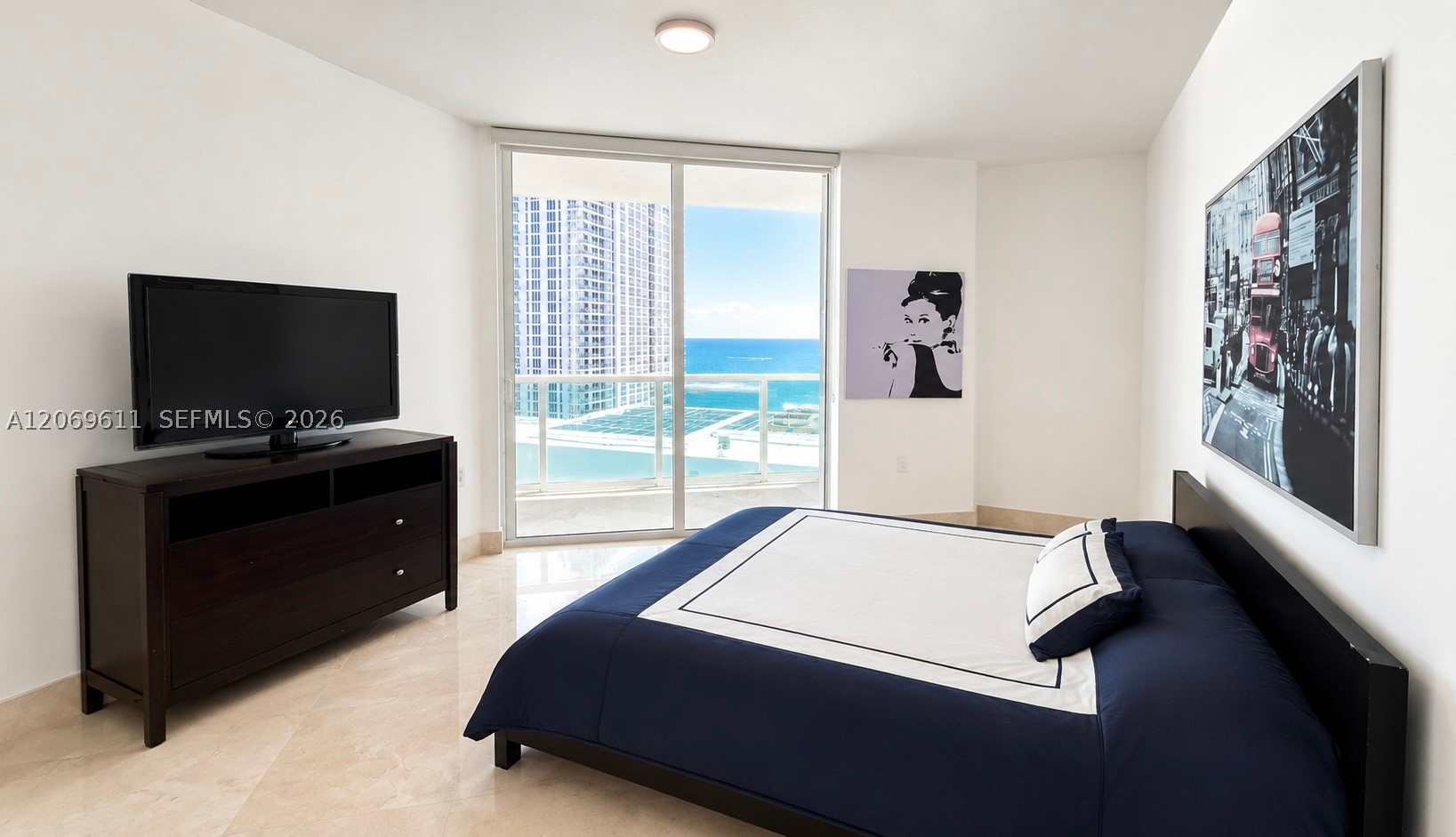 image St Tropez Sunny Isles48