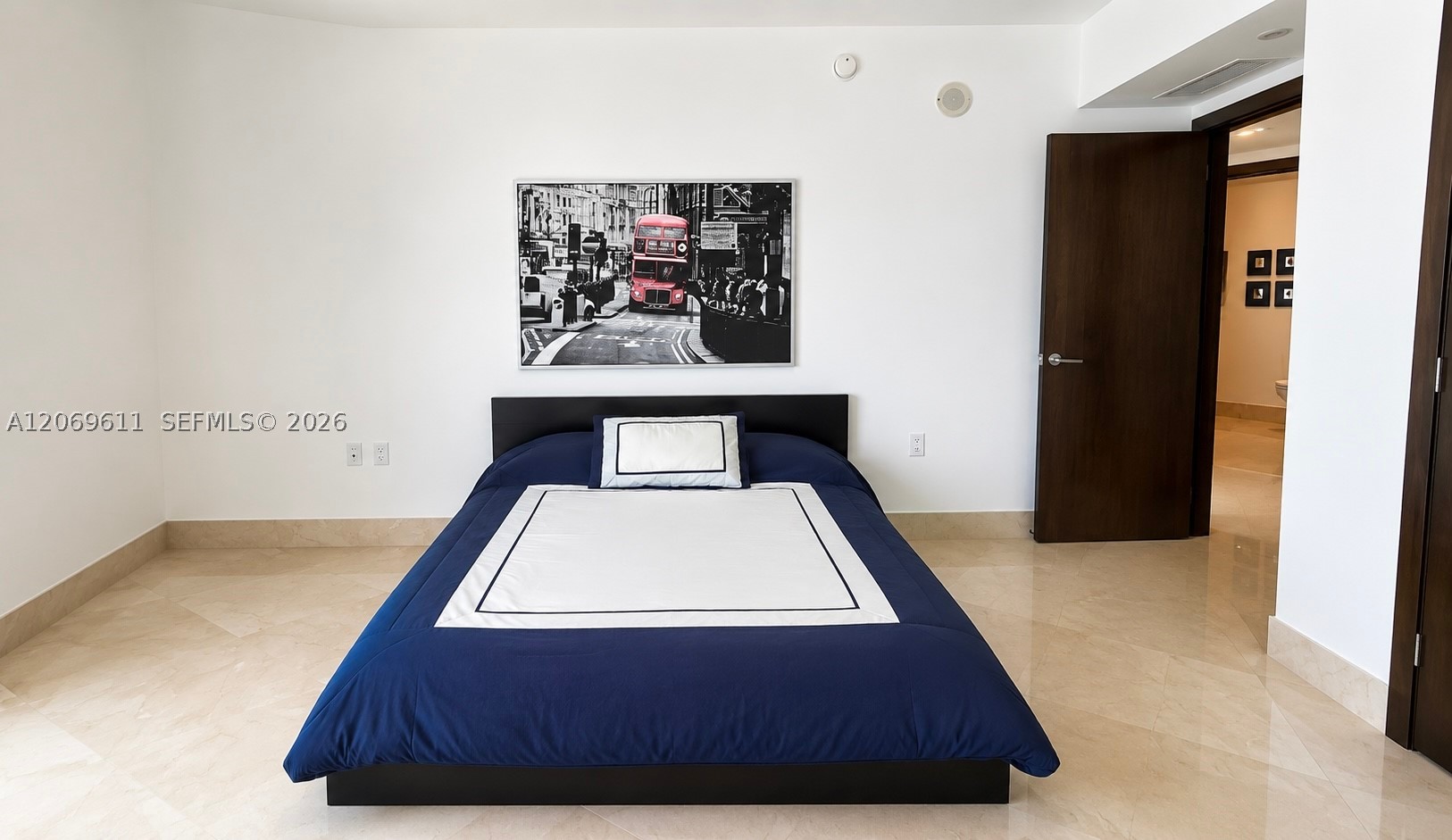 image St Tropez Sunny Isles49