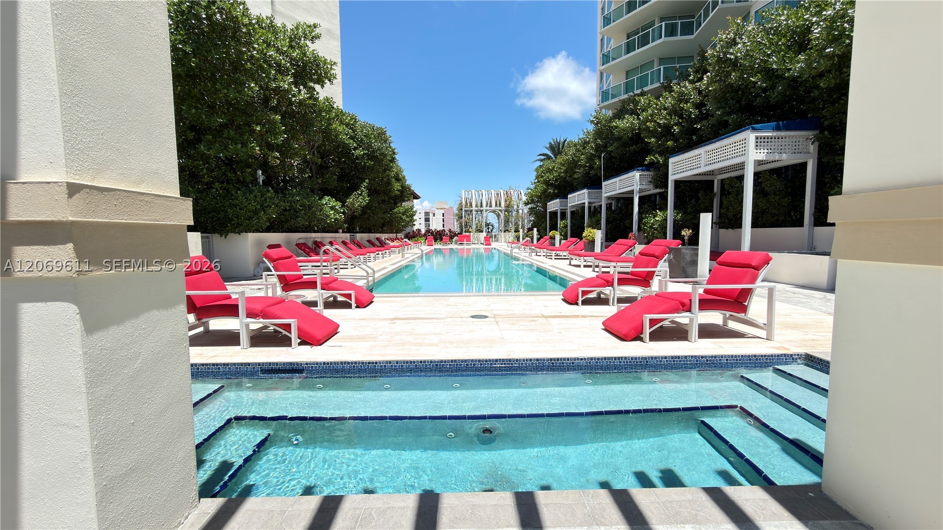 image St Tropez Sunny Isles78