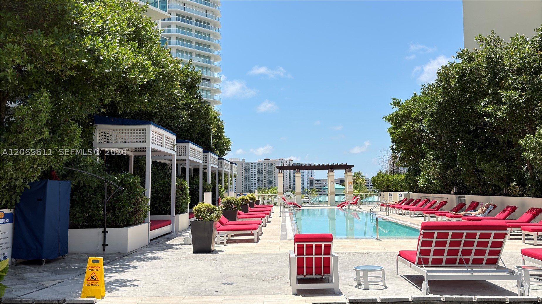 image St Tropez Sunny Isles82