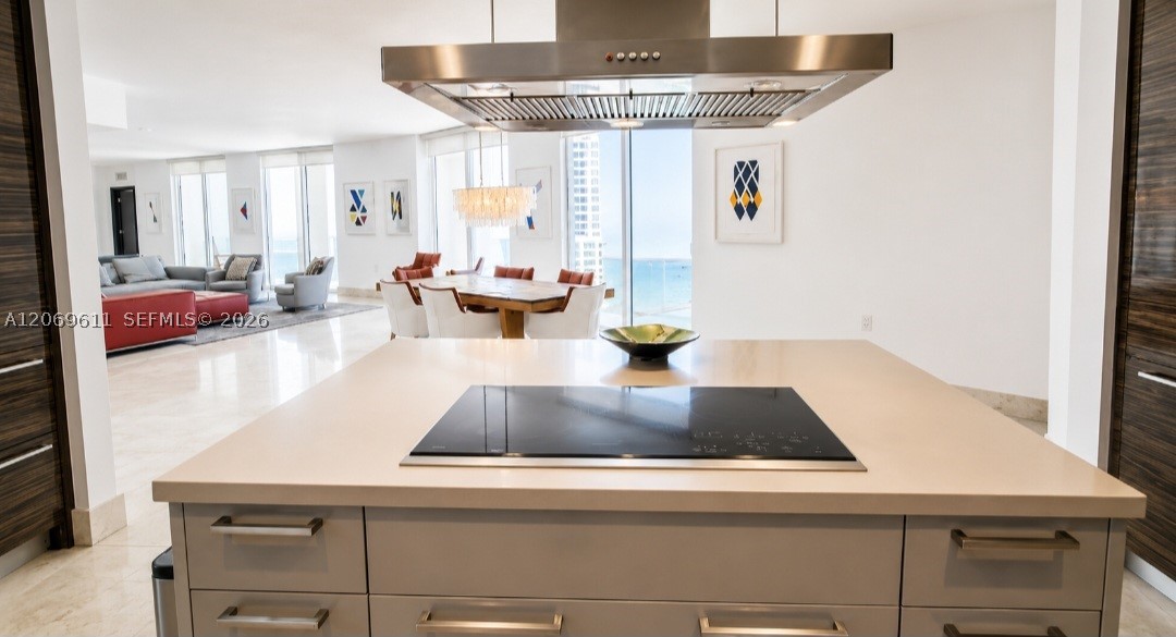 image St Tropez Sunny Isles8