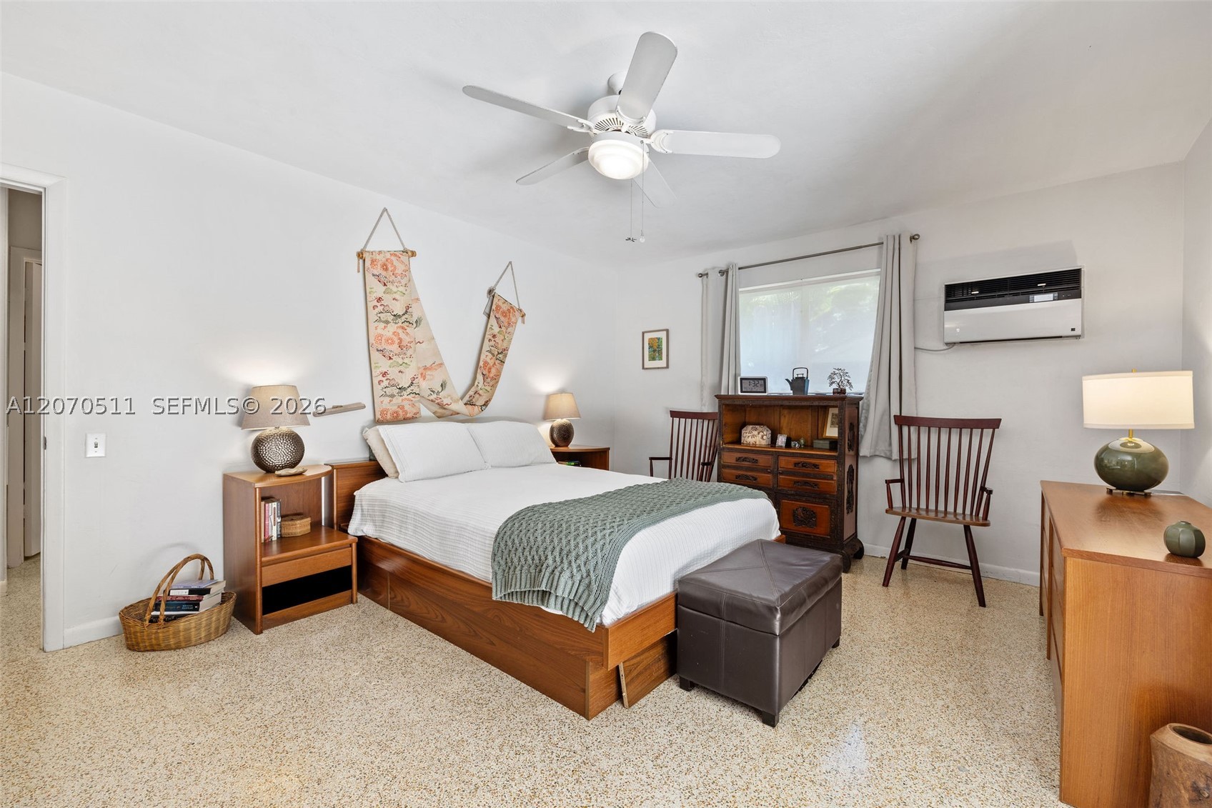 6390 SW 69th St South Miami, FL 33143