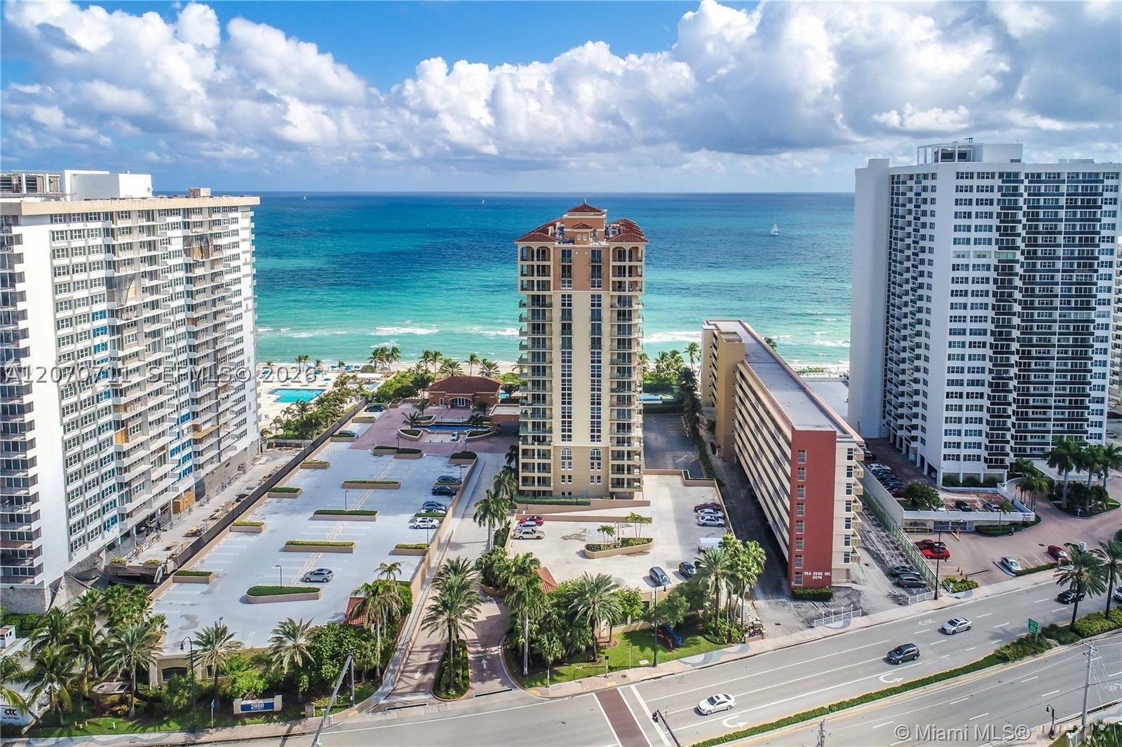 image 2080 Ocean Drive31