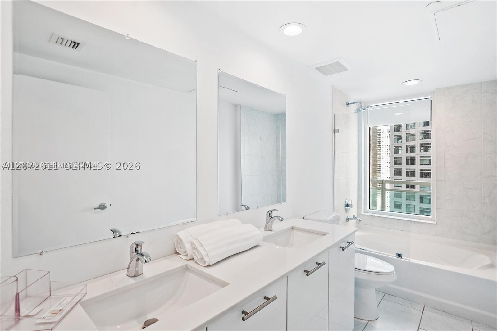 image The Plaza on Brickell West15