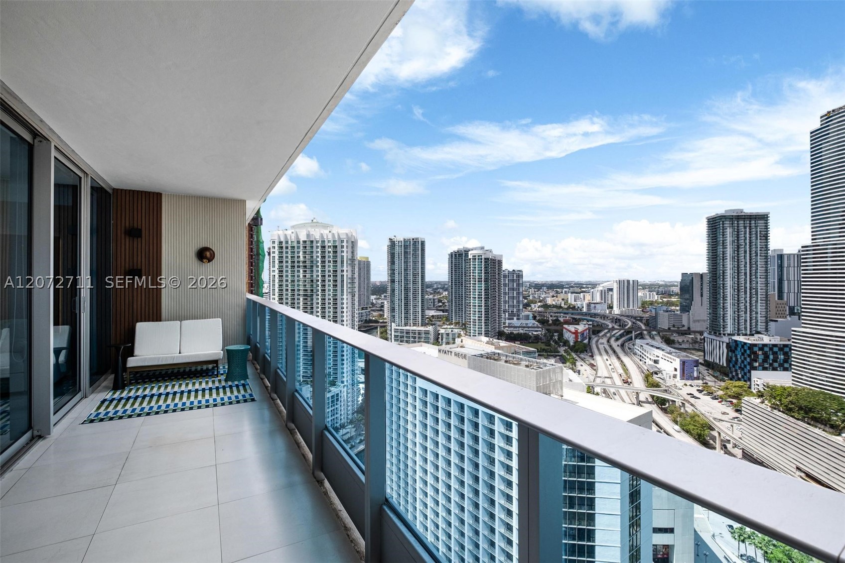image Epic Residences26