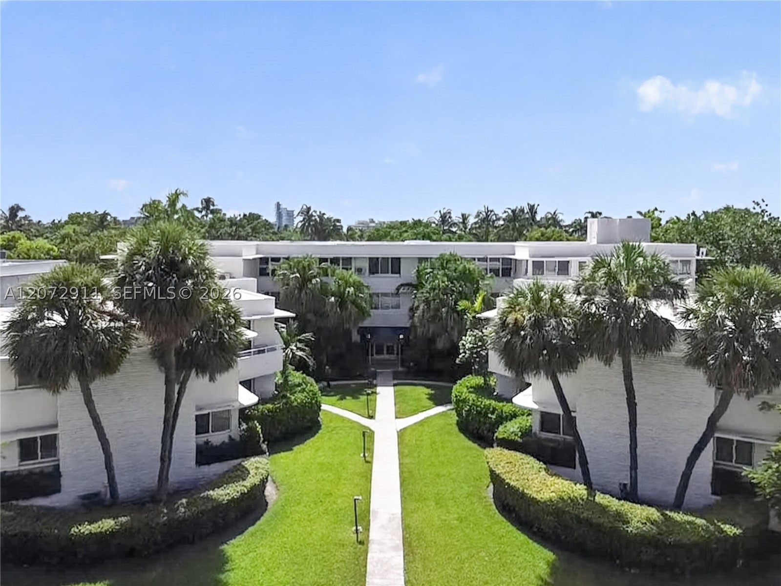 10190 Collins Ave #204