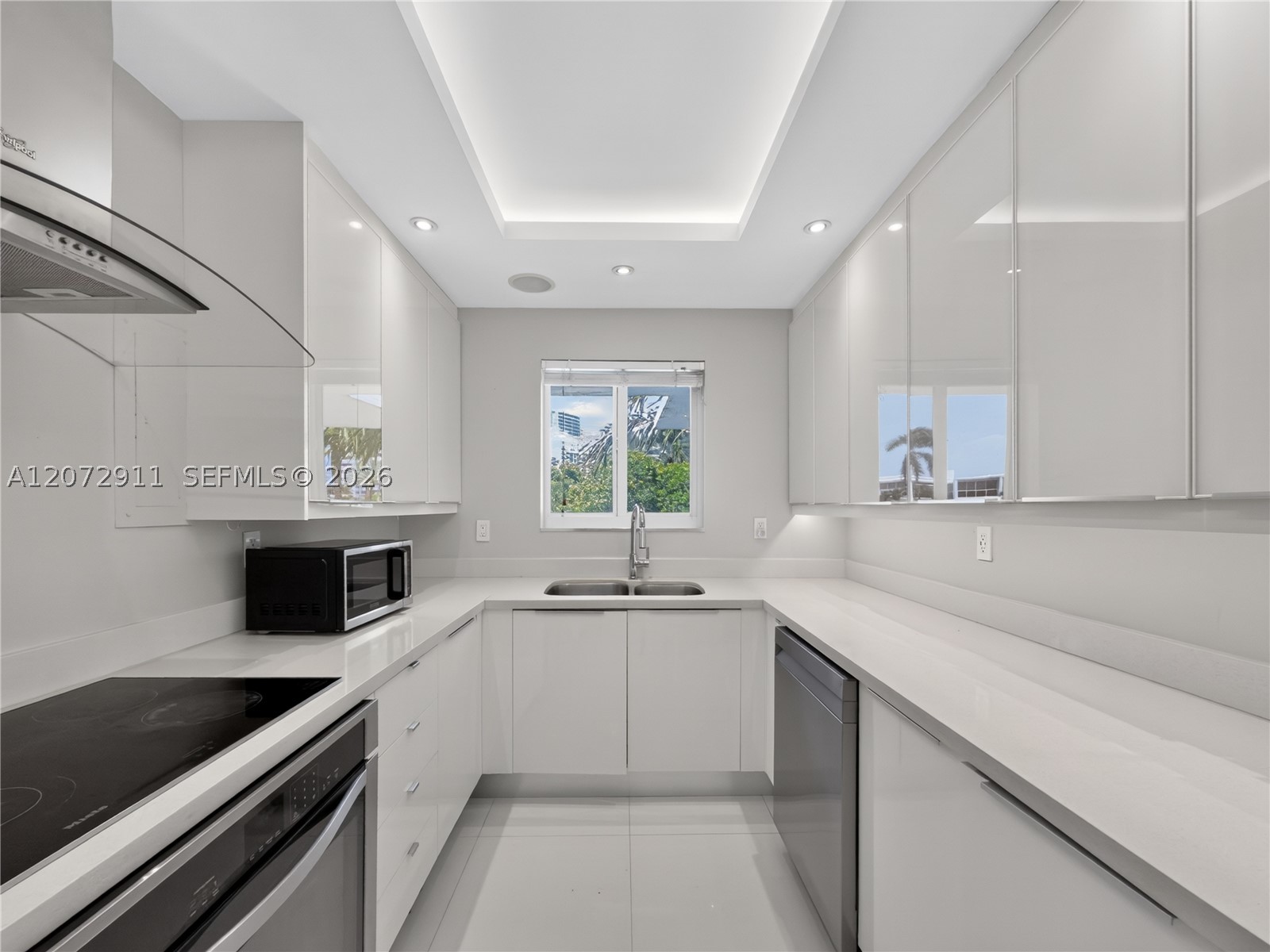 10190 Collins Ave #204 Bal Harbour, FL 33154