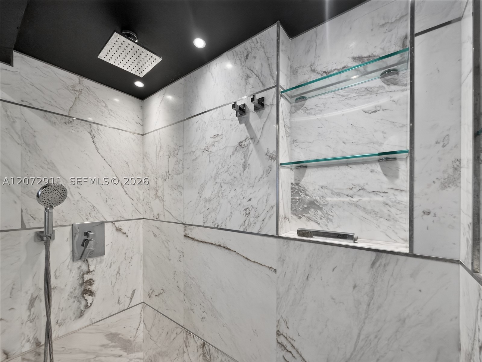 10190 Collins Ave #204 Bal Harbour, FL 33154