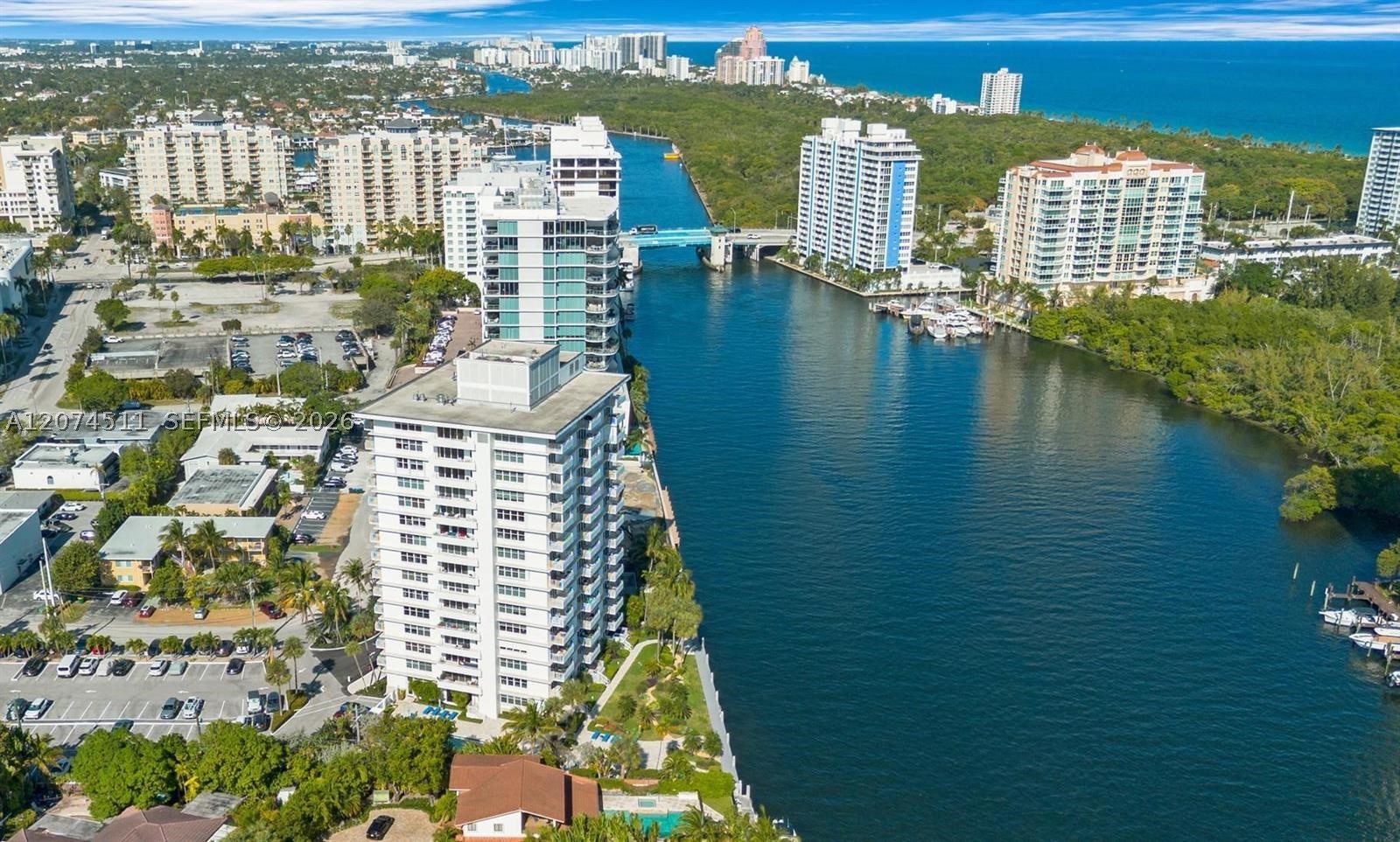 888 Intracoastal Dr #6E