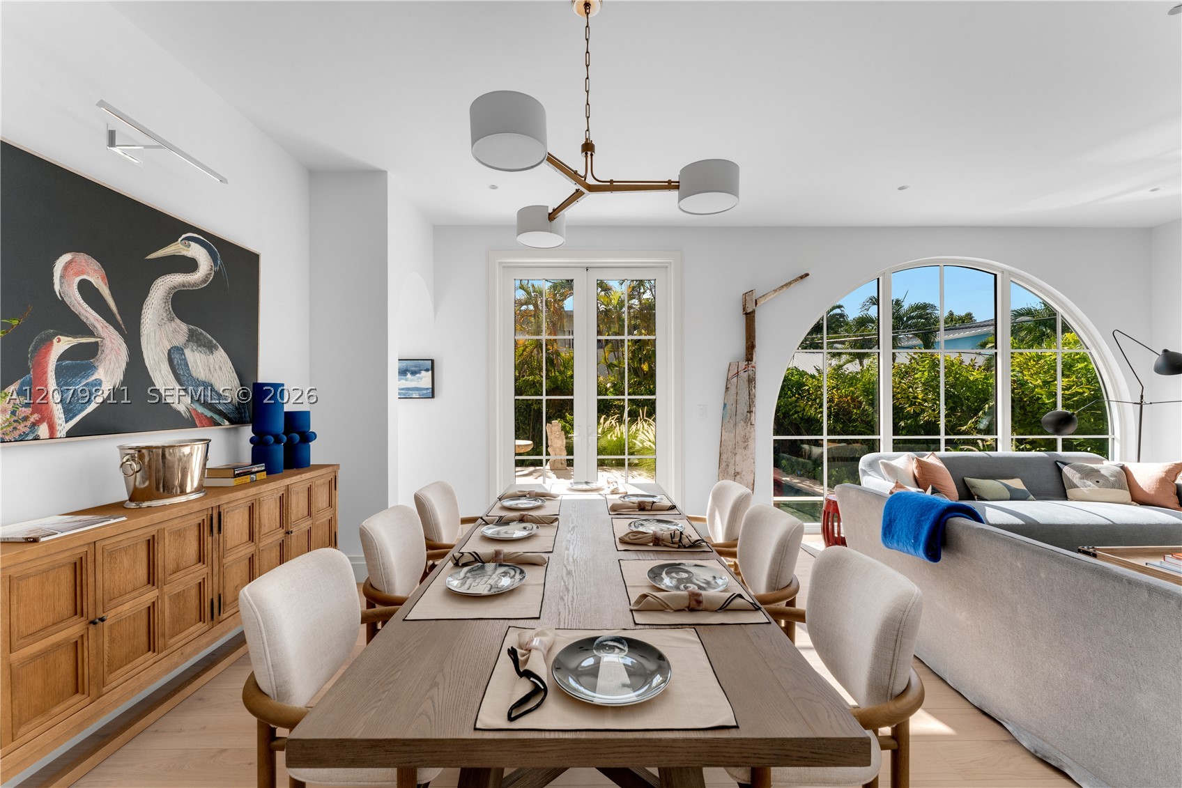 544 Warren Ln Key Biscayne, FL 33149
