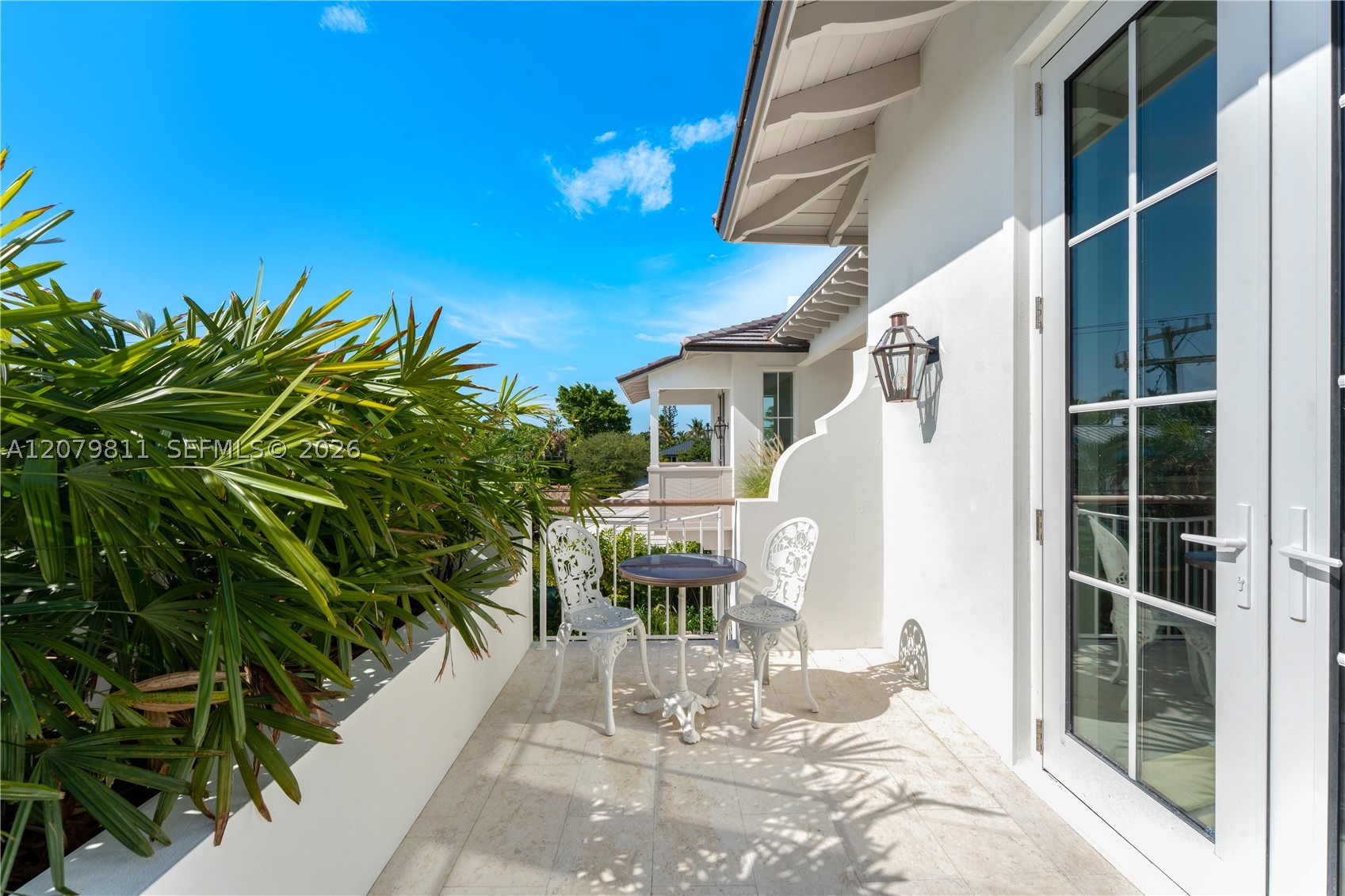 544 Warren Ln Key Biscayne, FL 33149