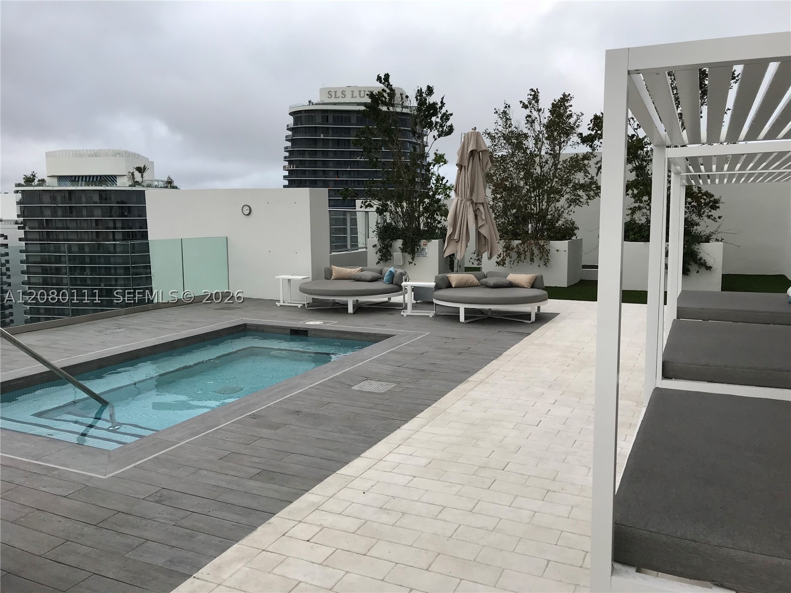 image 1010 Brickell10