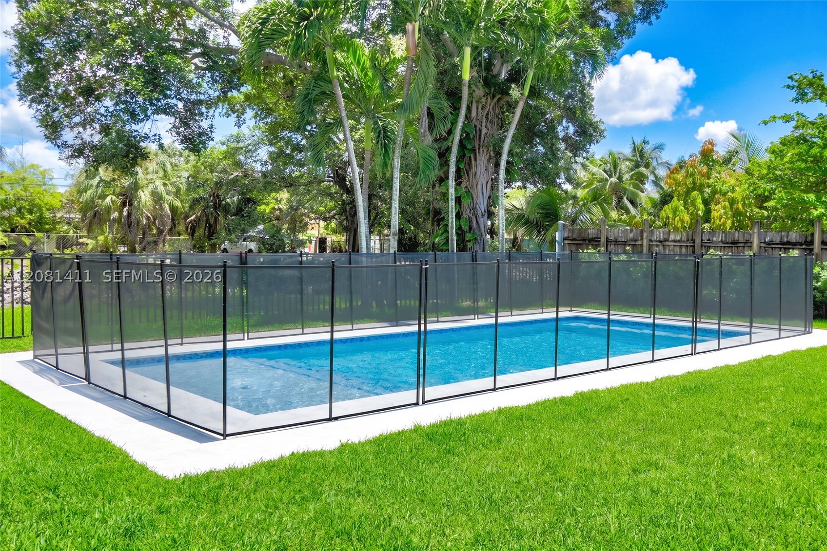 6853 S Waterway Dr Miami, FL 33155