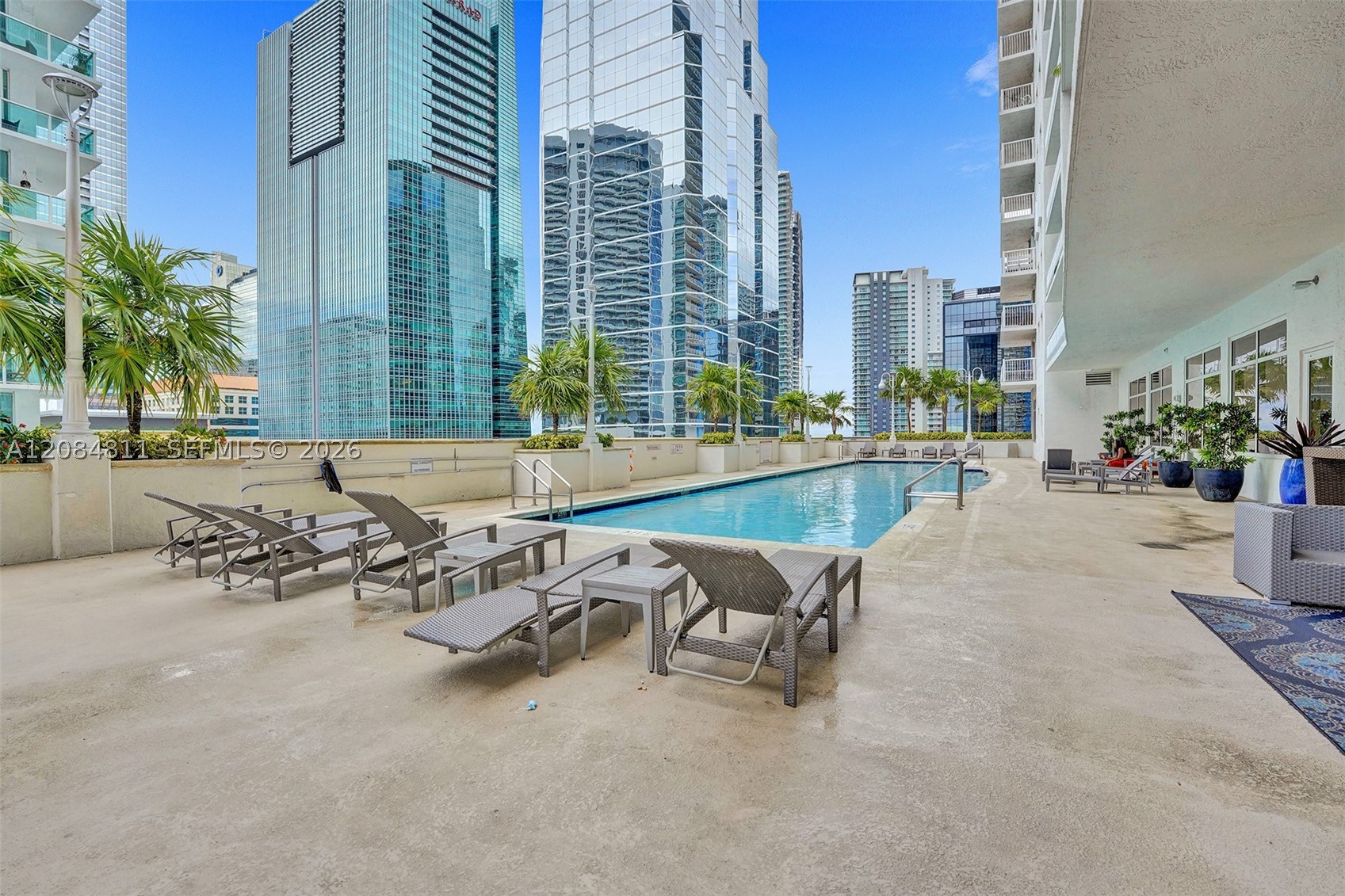 image The Club at Brickell Bay22