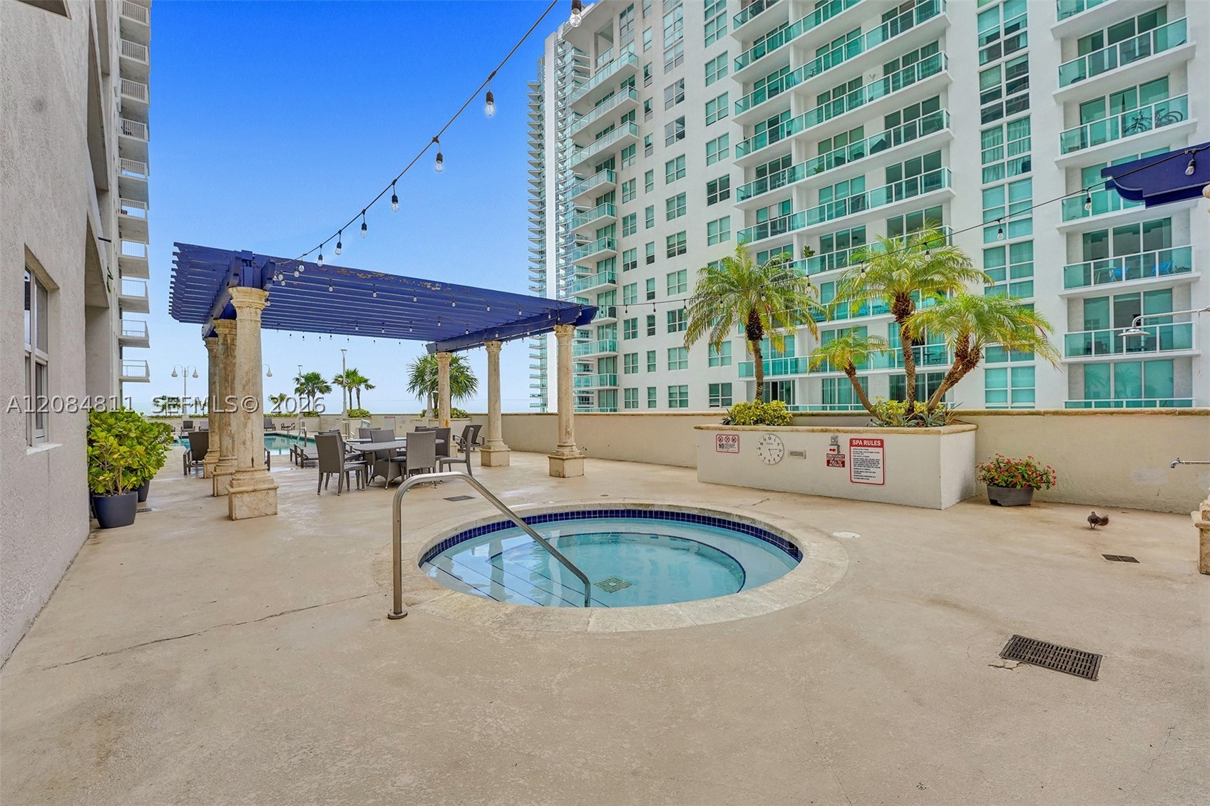 image The Club at Brickell Bay23