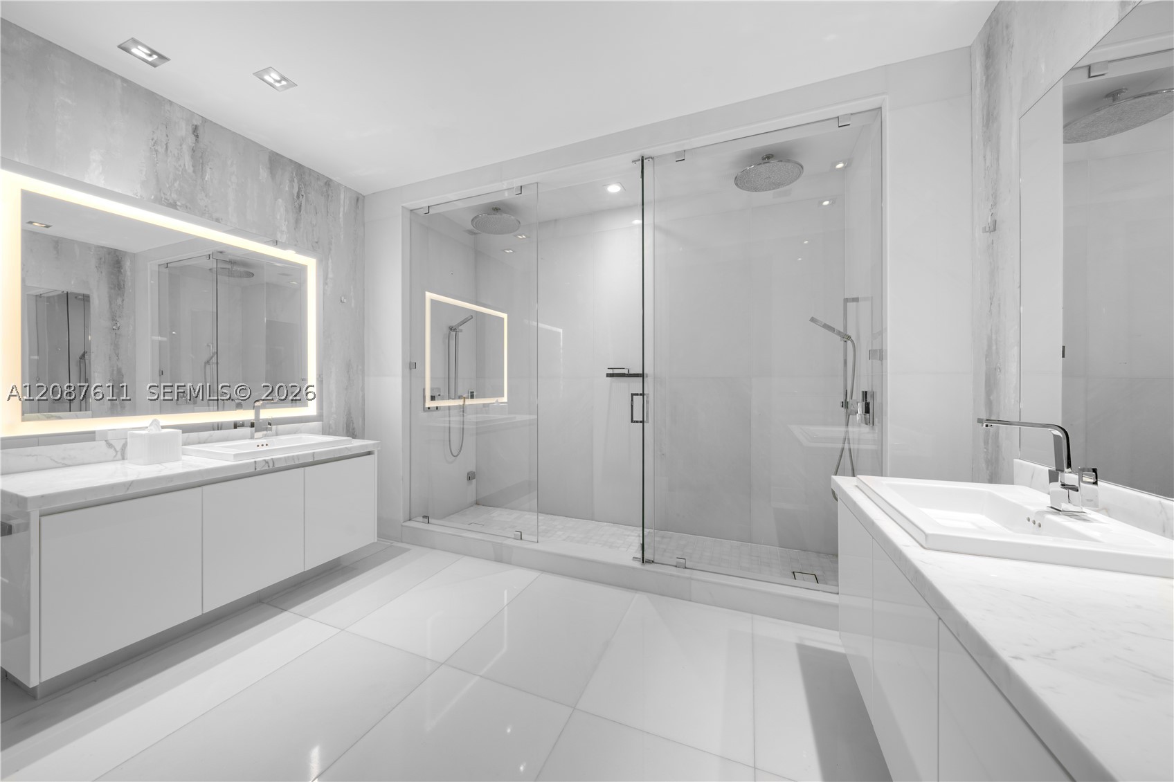 330 Sunny Isles Blvd #5-TS01 Sunny Isles Beach, FL 33160