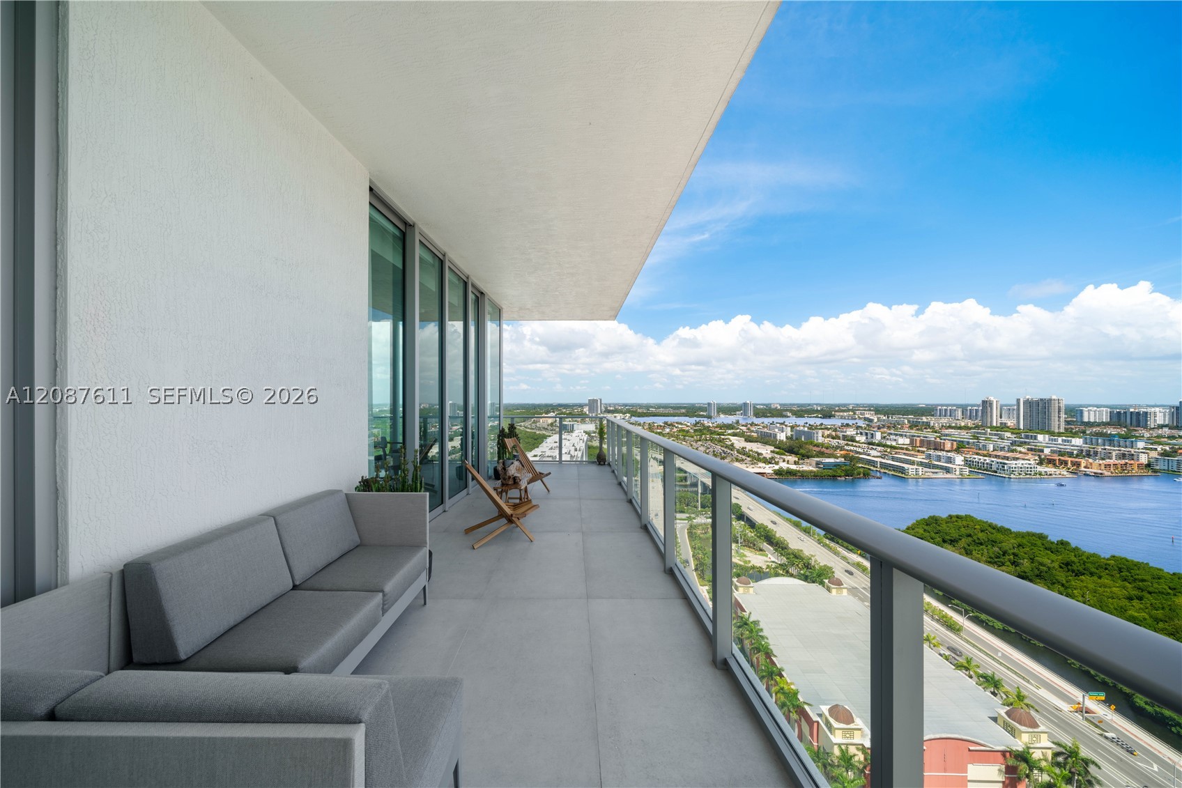 330 Sunny Isles Blvd #5-TS01 Sunny Isles Beach, FL 33160