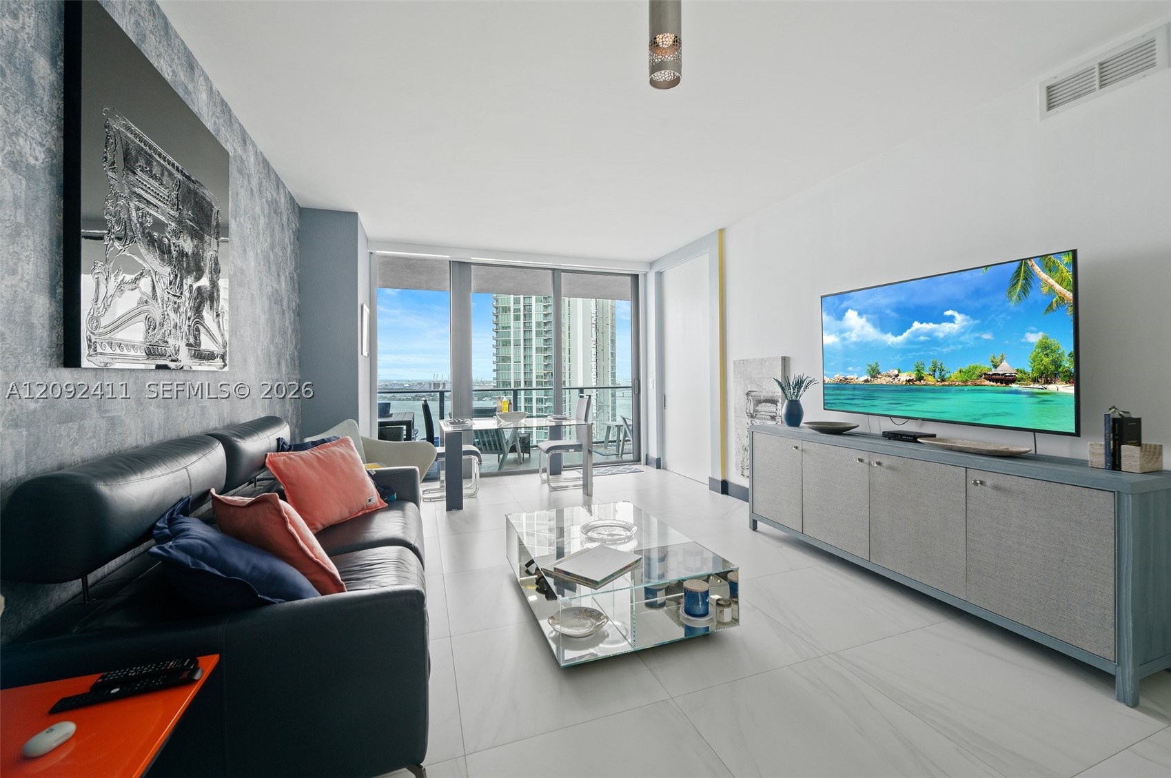 650 NE 32th #3302 Miami, FL 33137