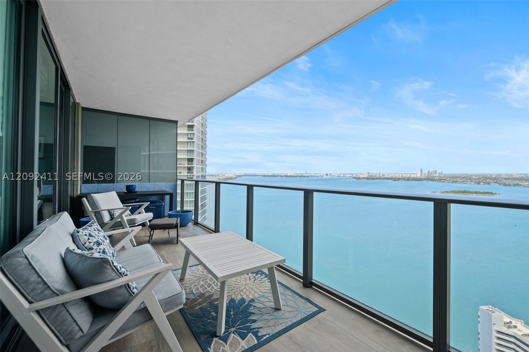 650 NE 32th #3302 Miami, FL 33137