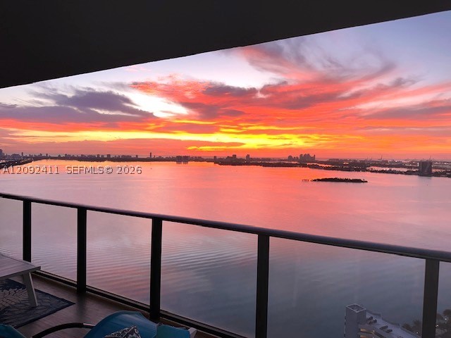 650 NE 32th #3302 Miami, FL 33137