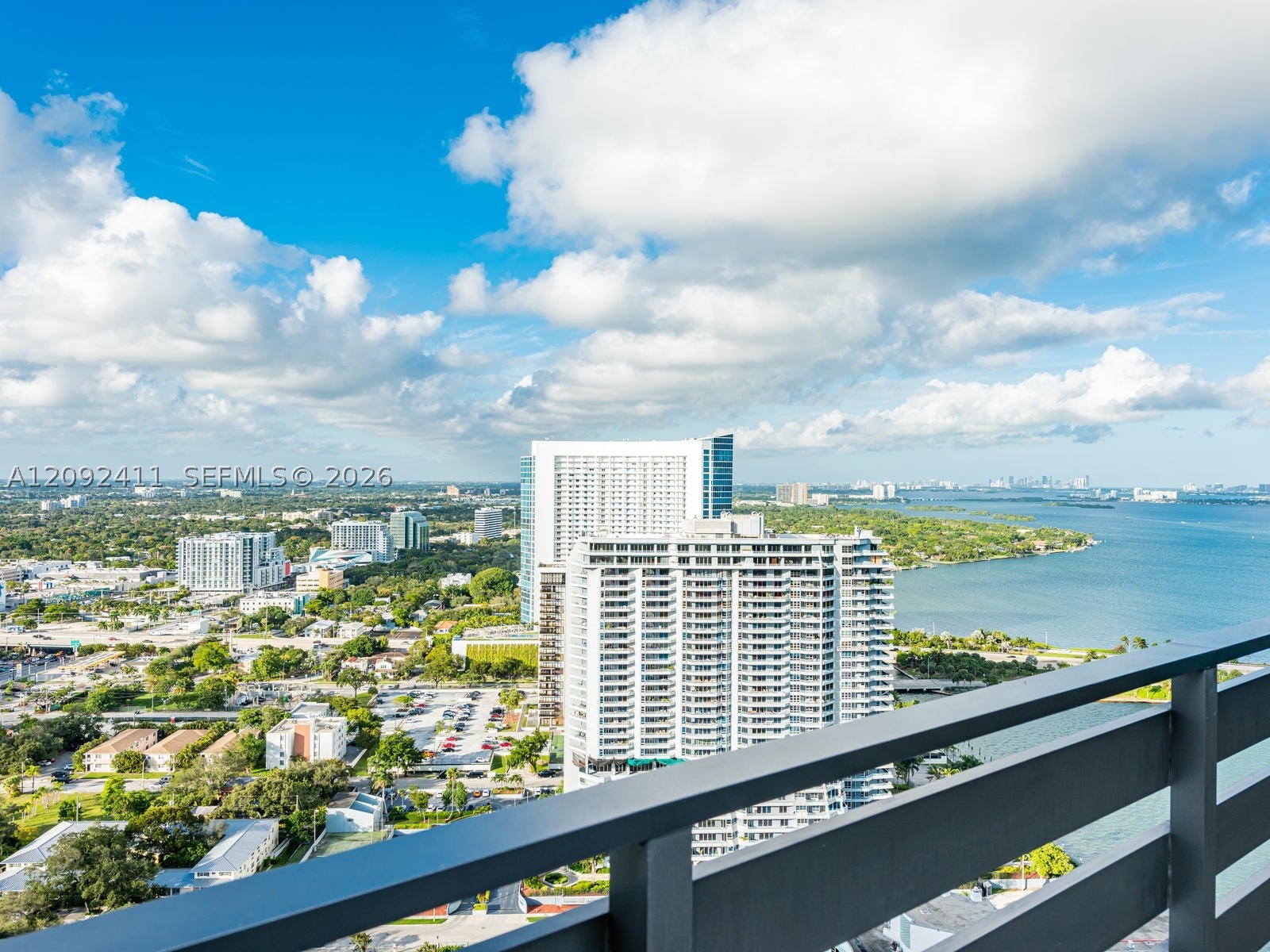 650 NE 32th #3302 Miami, FL 33137