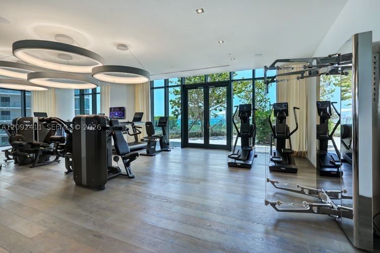 650 NE 32th #3302 Miami, FL 33137
